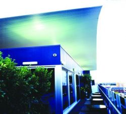 Adelaide - Majestic Roof Garden Hotel, Adelaide